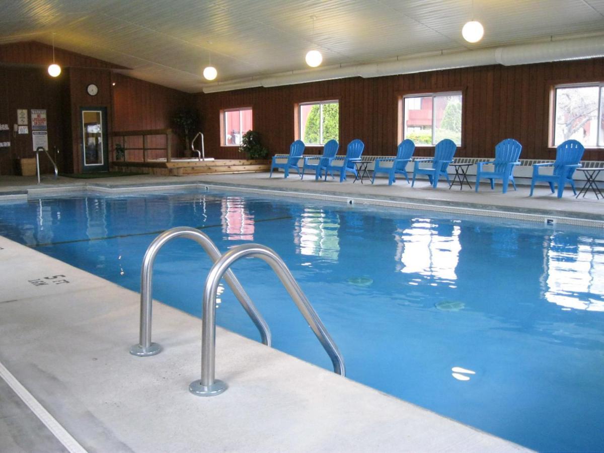 Cedar Hill Lodge Saint Ignace Luaran gambar