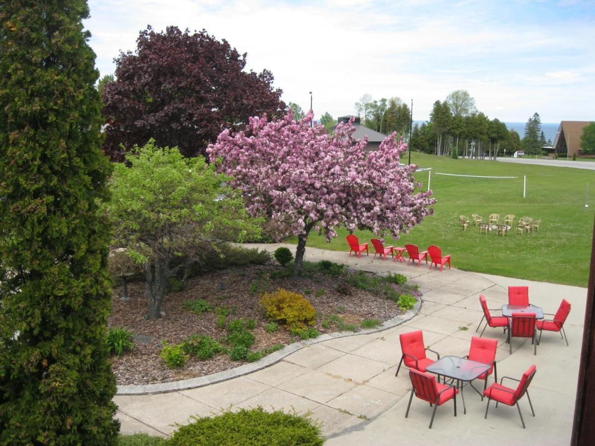 Cedar Hill Lodge Saint Ignace Luaran gambar