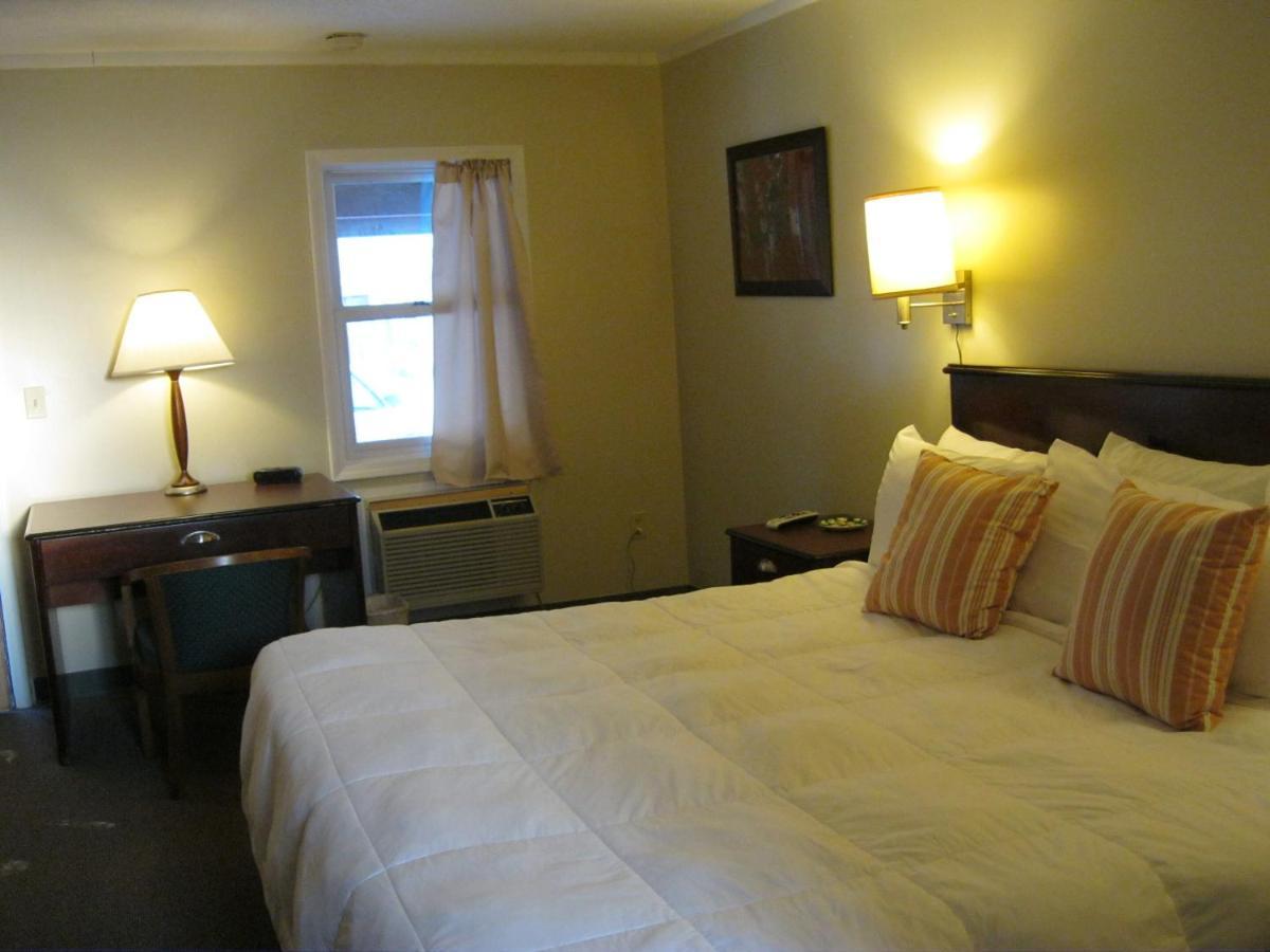 Cedar Hill Lodge Saint Ignace Luaran gambar