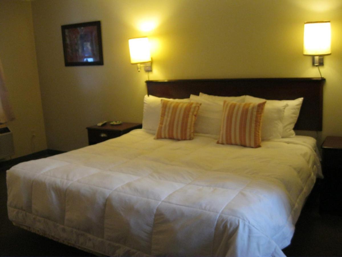 Cedar Hill Lodge Saint Ignace Luaran gambar