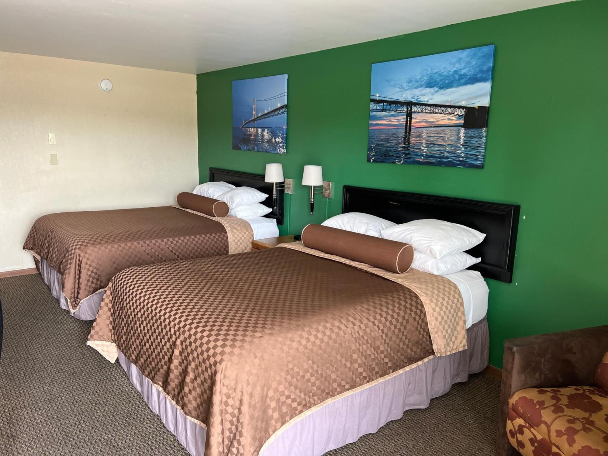 Cedar Hill Lodge Saint Ignace Luaran gambar